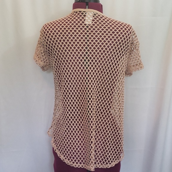 🎁CLOSET CLOSING Netted high-low tee - Picture 6 of 8
